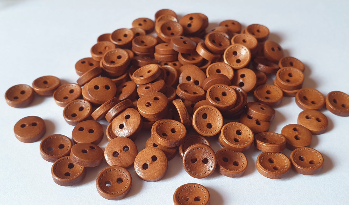 DASH MINI 2-HOLE COFFEE BROWN / 10mm (SMALL) / Set of 8 buttons / Wooden Buttons / Sewing Buttons