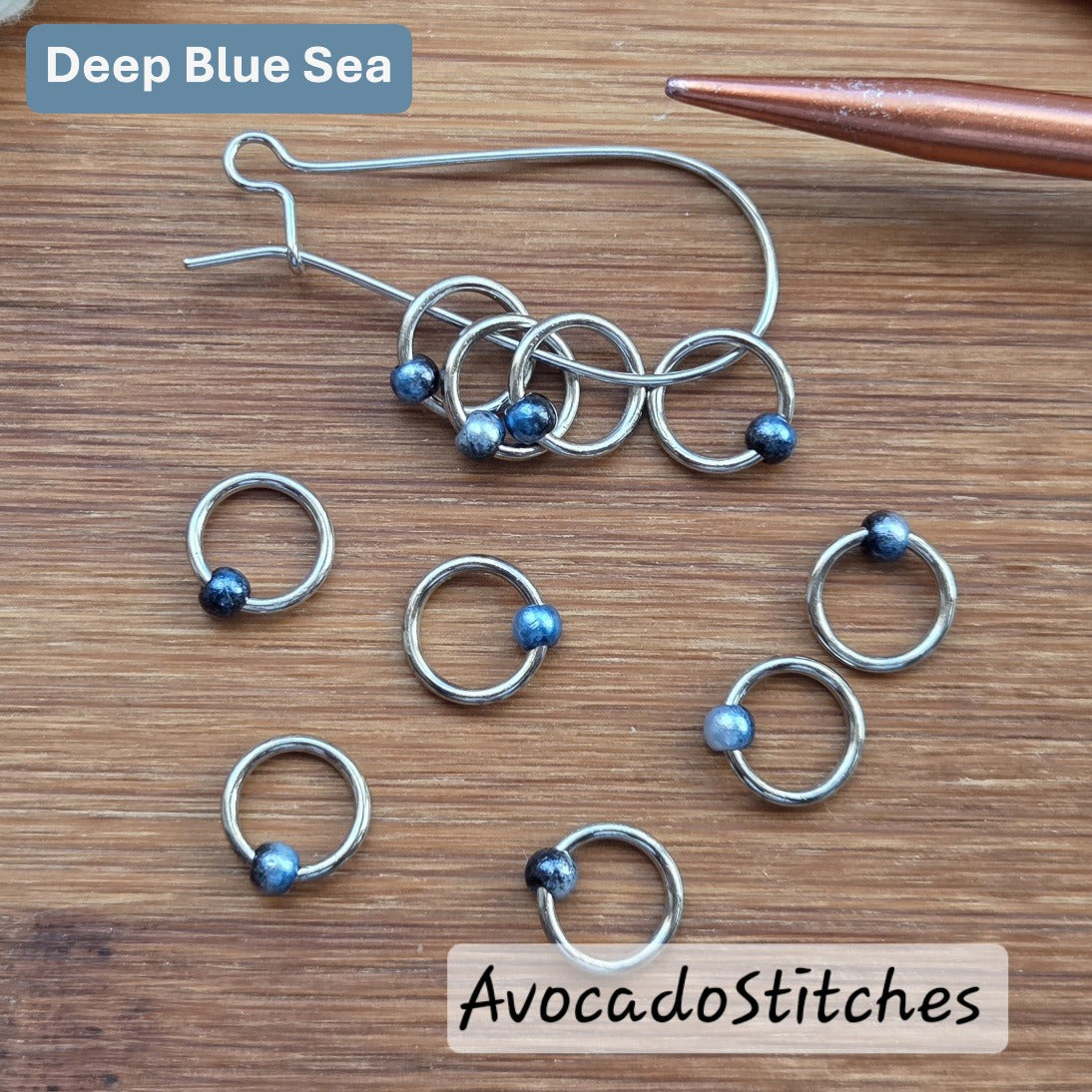 DEEP BLUE SEA Stitch Markers / 10 pcs / Snag Free Stitch Markers / Notions