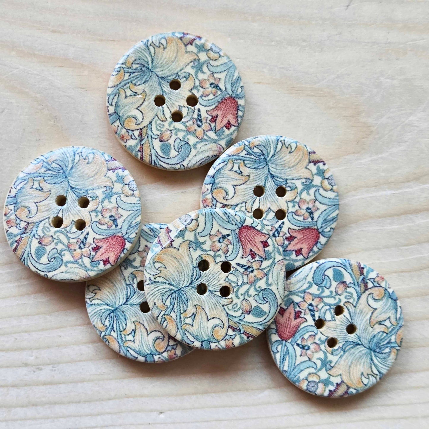 DREAMY BLOOM / Wooden Buttons / 30mm (Set of 6)