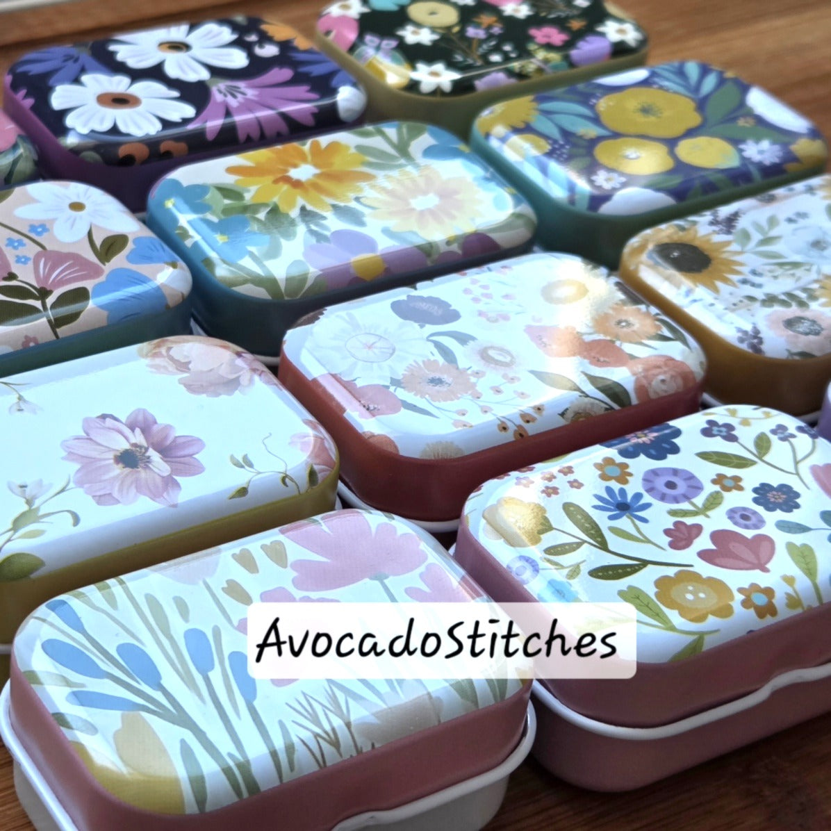 Clearance // DREAMY PETAL Notion Storage Tin / Storage for Knitting Crochet Sewing Notions / Stitch markers Storage / Notion Storage