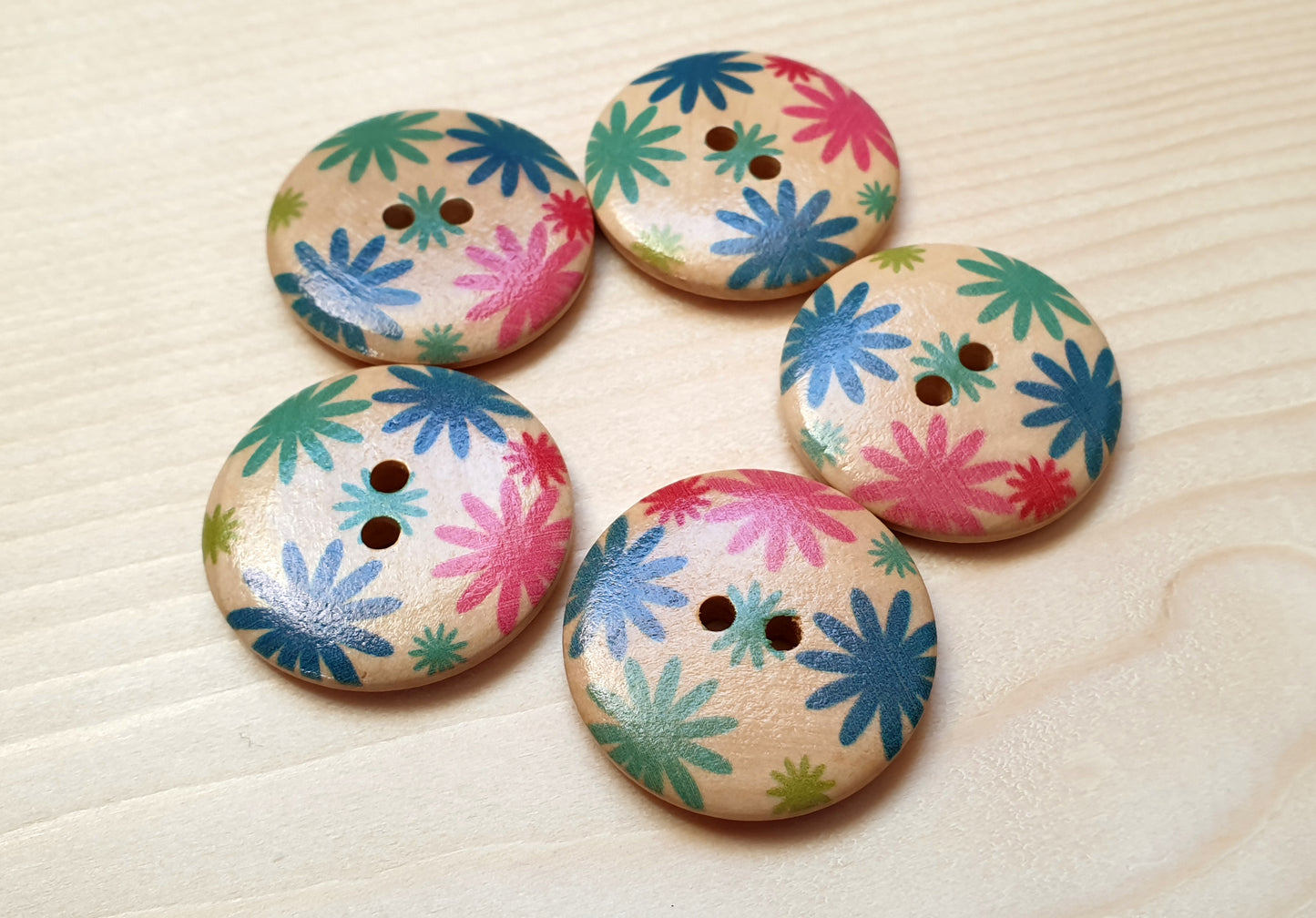 FLOWERWORKS / 30mm - 5 buttons / Wooden Buttons / Sewing Buttons