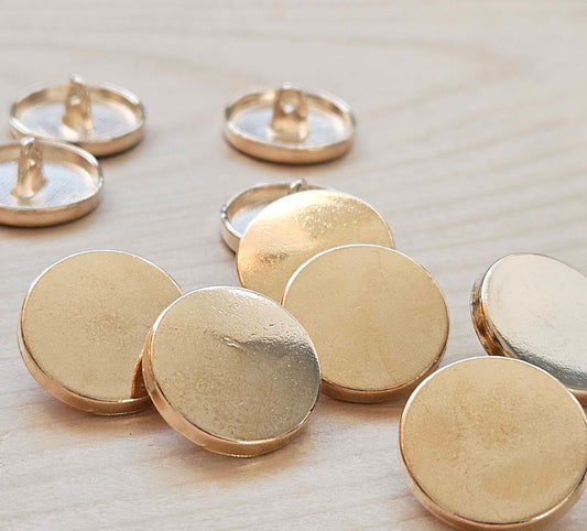 SIMPLE FLAT ROUND Shank - Light Gold / 18mm - 8 buttons / Metal Alloy Shank Buttons / Sewing Buttons