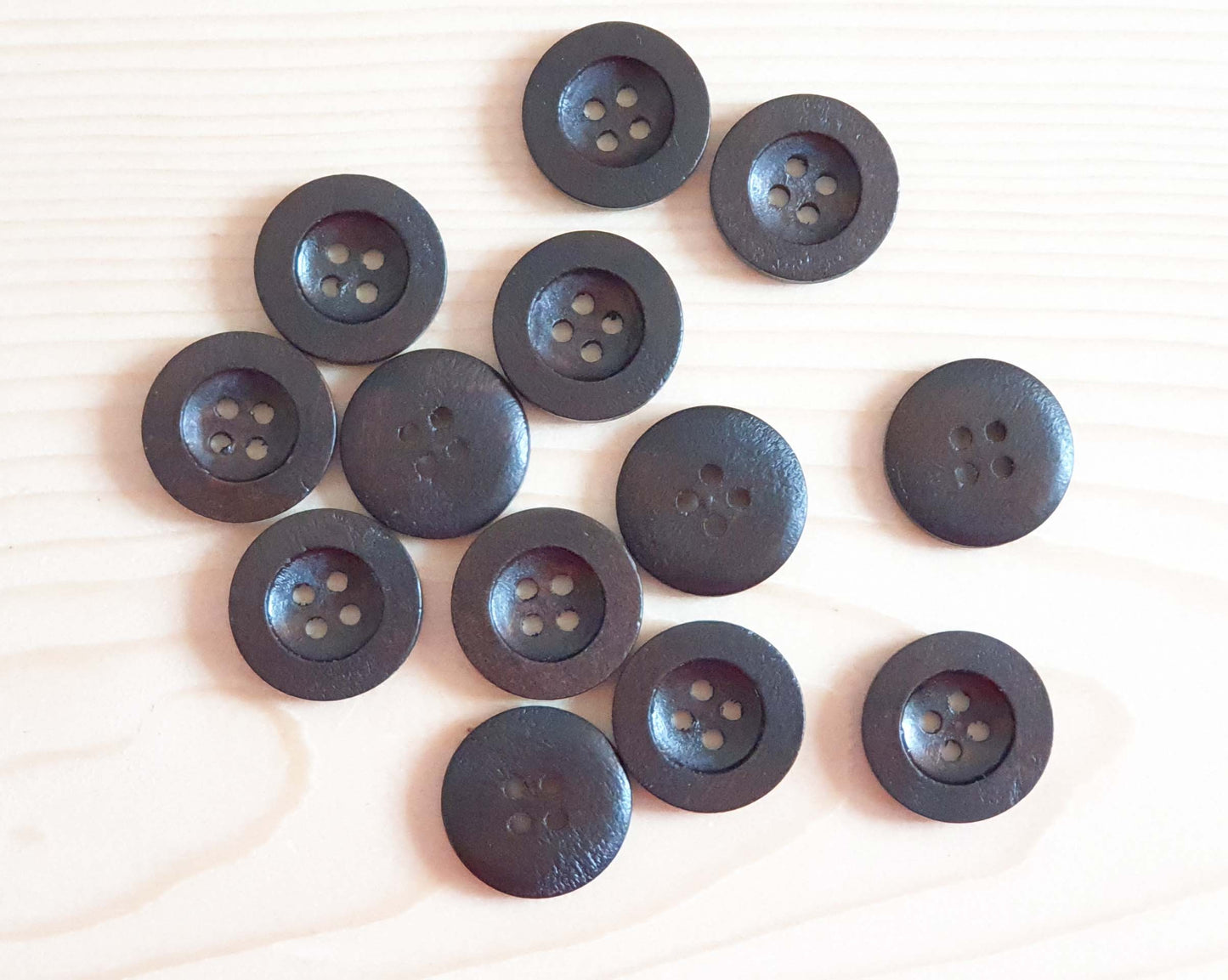 FLAT WIDE EDGE DARK BROWN / 10-35mm / Wooden Buttons / Sewing Buttons