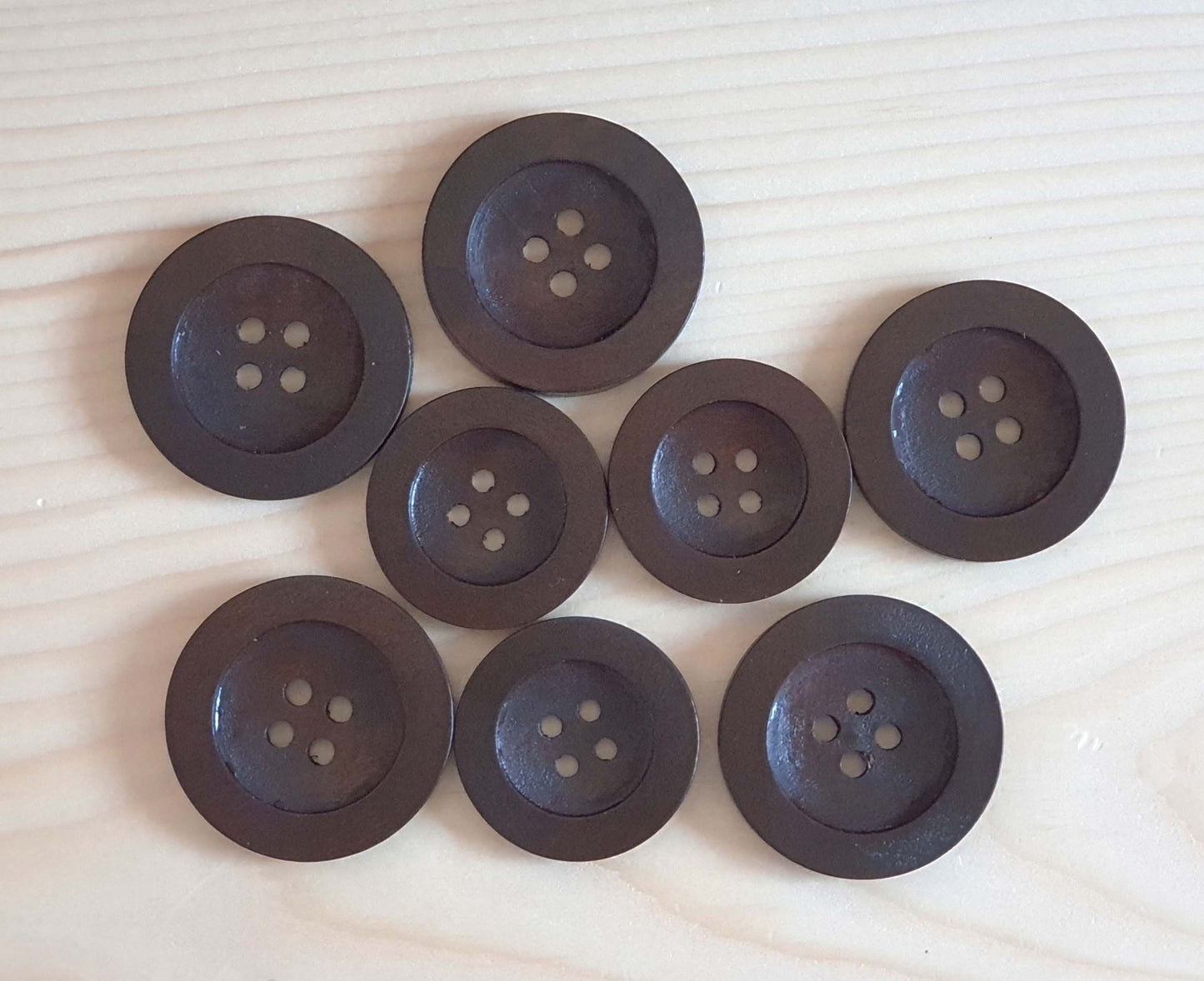 FLAT WIDE EDGE DARK BROWN / 10-35mm / Wooden Buttons / Sewing Buttons