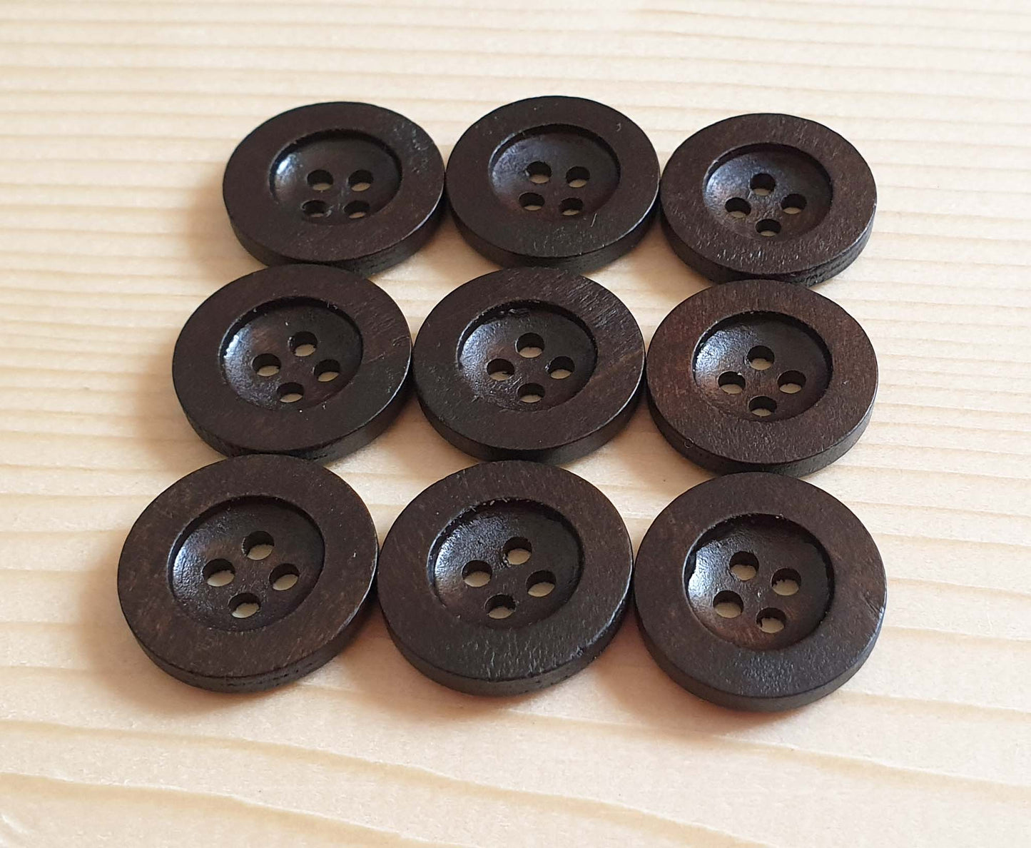 FLAT WIDE EDGE DARK BROWN / 10-35mm / Wooden Buttons / Sewing Buttons