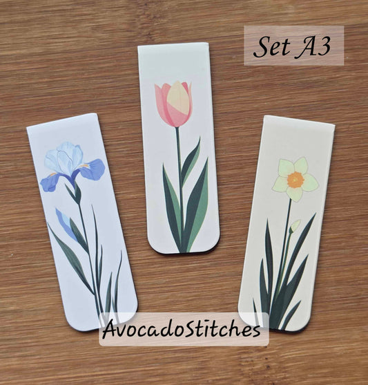 FLORAL FADE – 3 Pieces / Magnetic Bookmarks / Pastel Flower Series