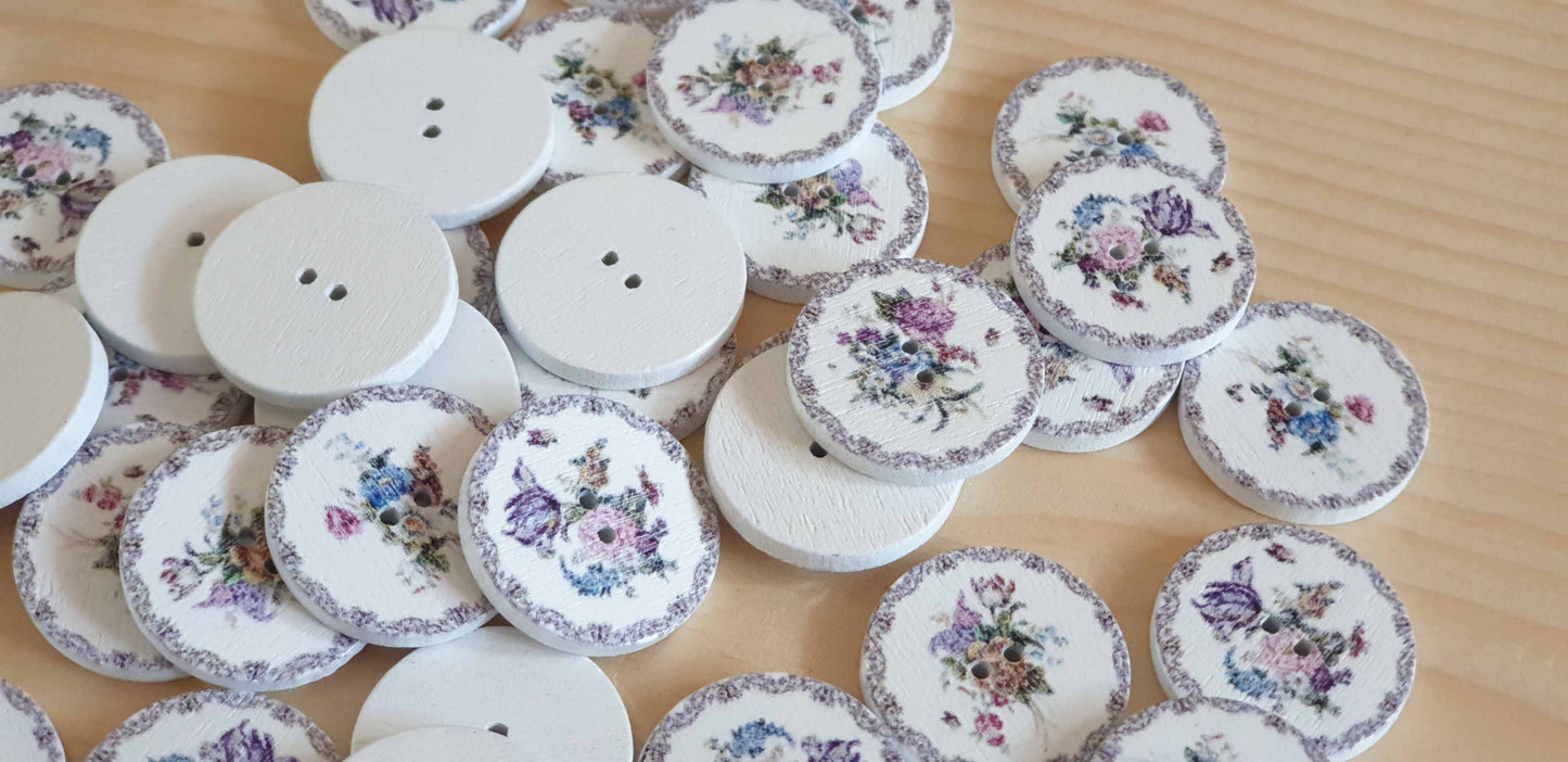 FLOWER PAINTING / 20-25mm / Wooden Buttons / Sewing Buttons