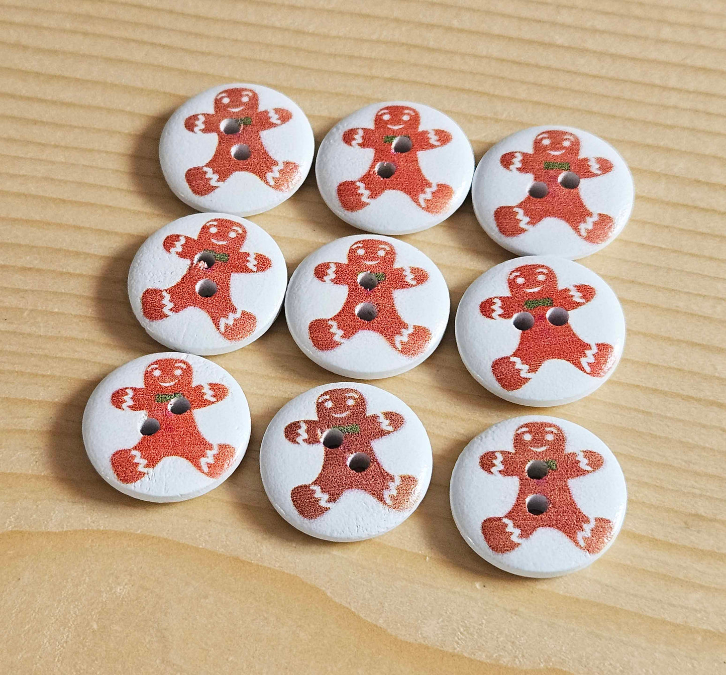 GINGERBREAD MAN / 20mm - 6 buttons / Wooden Buttons / Sewing Buttons