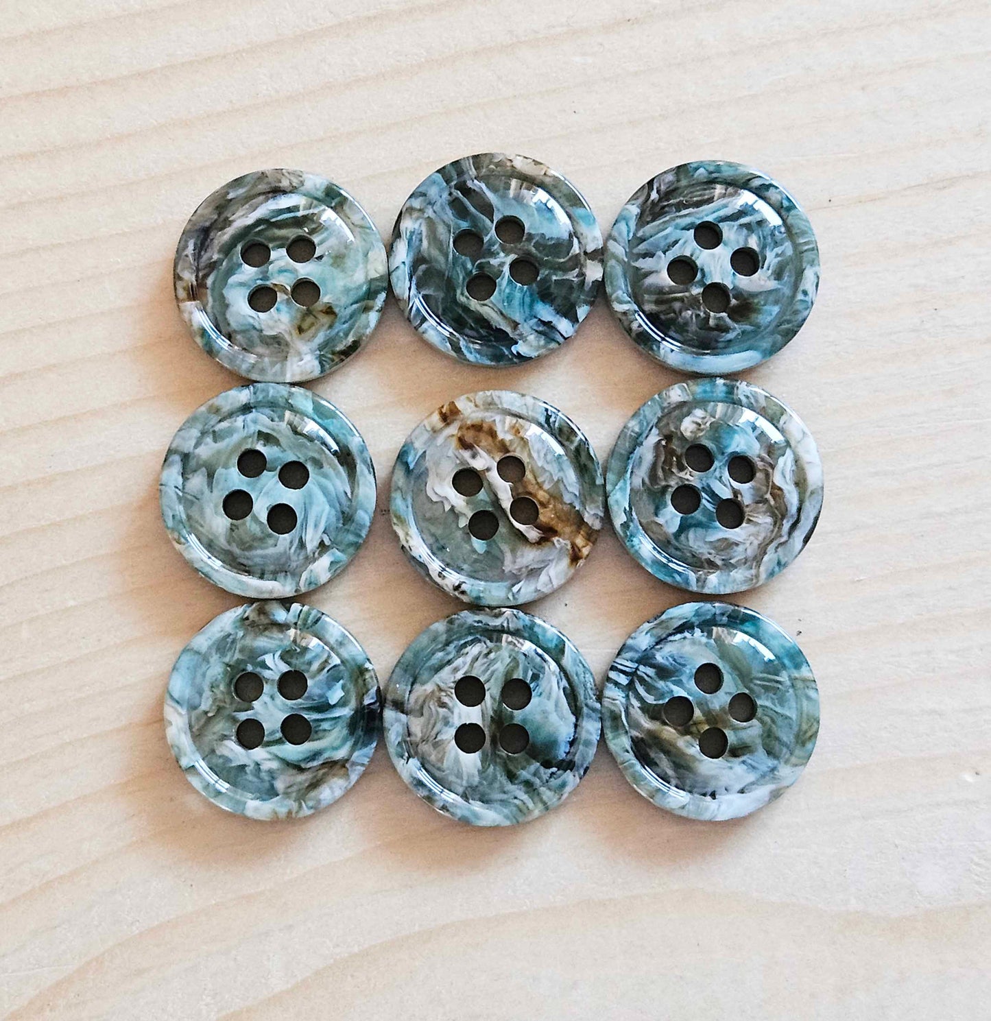 GREEN OPAL / Resin Buttons / 15mm (Set of 6)
