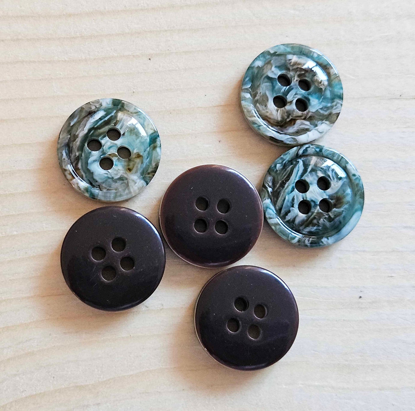 GREEN OPAL  / 15 mm / Resin Buttons / Sewing Buttons