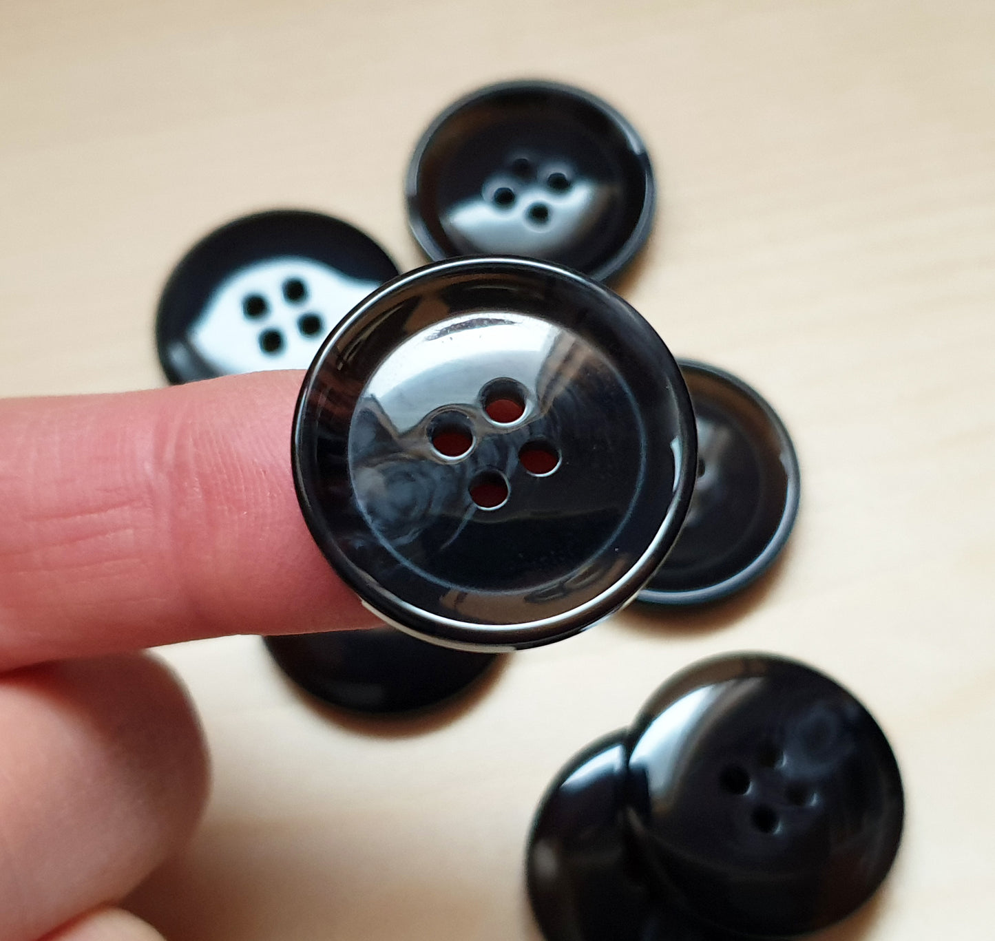 GREY MARBLE / 25mm / Resin Buttons / Sewing Buttons