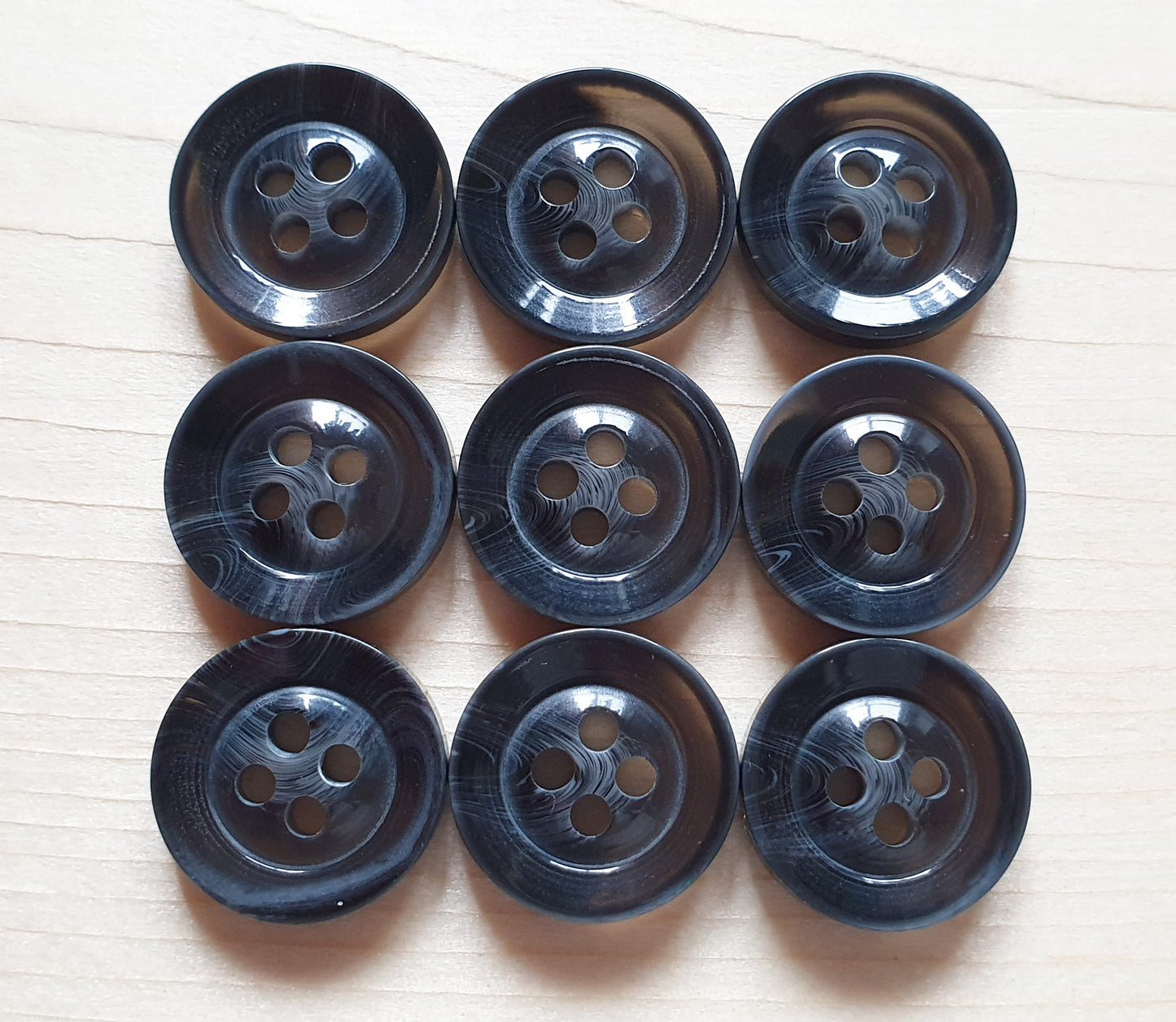 GREY MOONSTONE / 15-25mm / Resin Buttons / Sewing Buttons