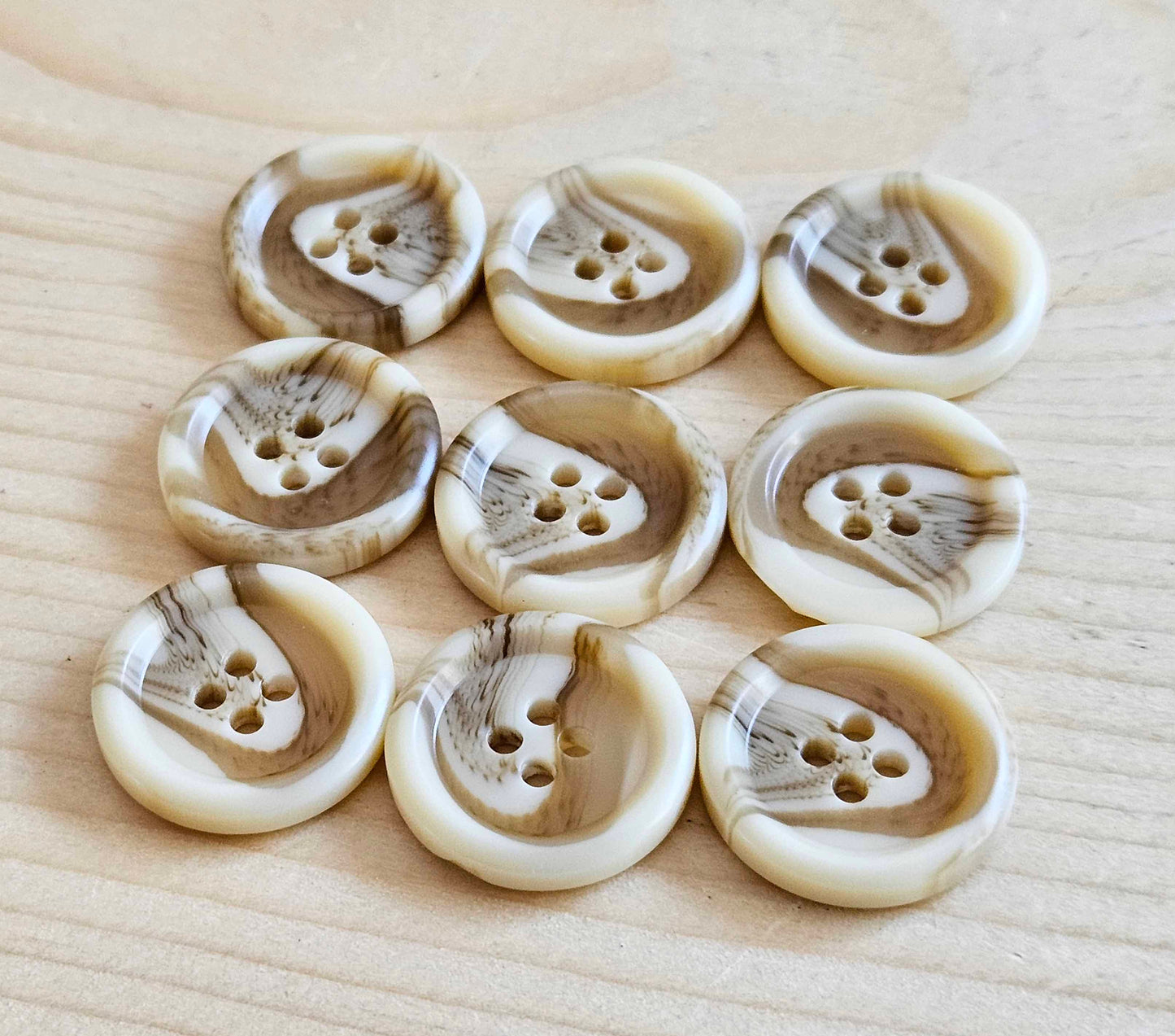 GLACIER / 20-30mm / Resin Buttons / Sewing Buttons