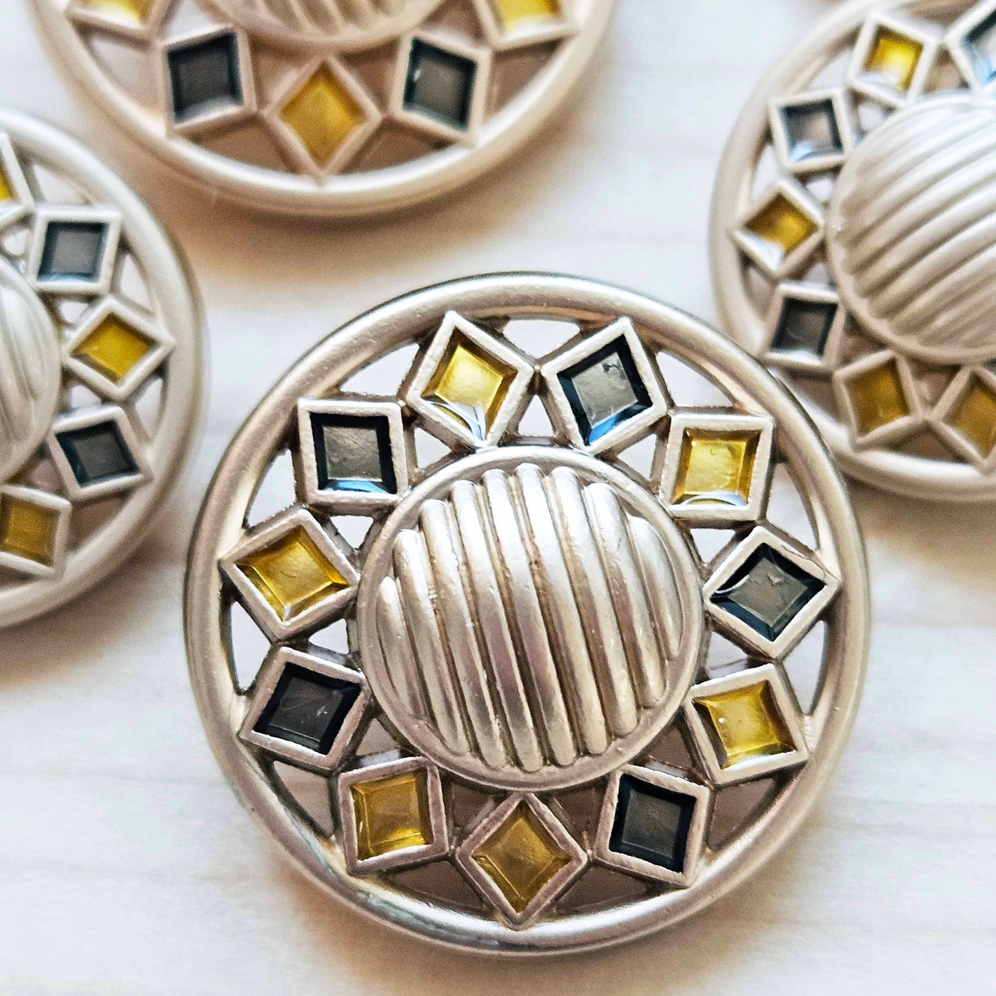 GOLDEN MANDALA SHANK / 18mm, 22mm - 2 buttons / Metal Alloy Shank Buttons / Sewing Buttons