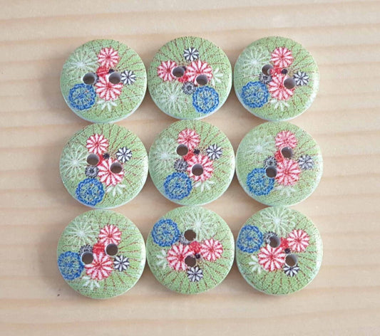 GREEN FLOWER GARDEN / 15mm - 8 buttons / Wooden Buttons / Sewing Buttons