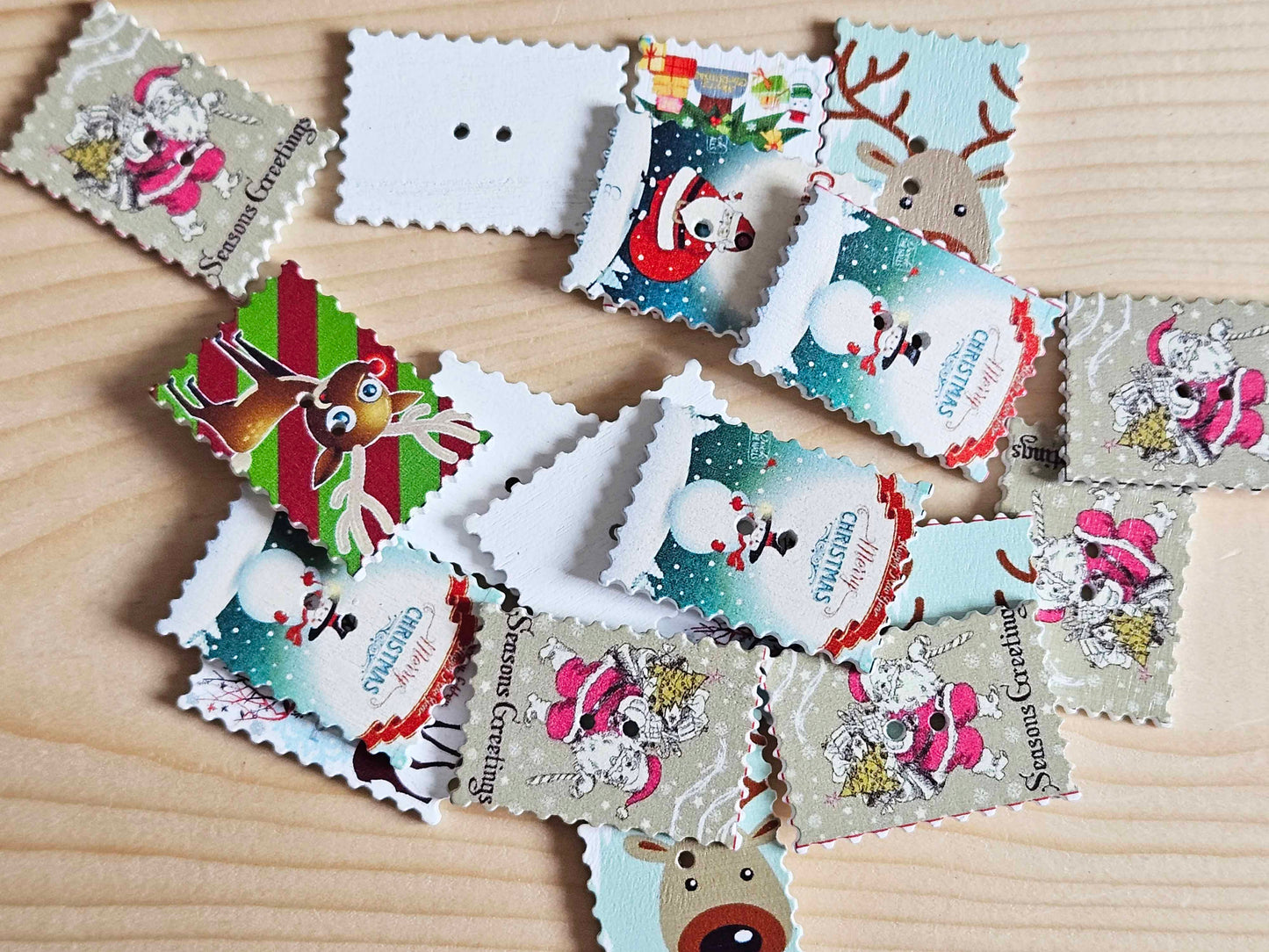 HOLIDAY STAMPS / 35*25mm / Wooden Buttons / Sewing Buttons