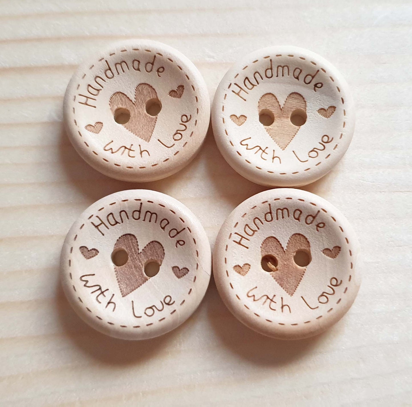 HANDMADE WITH LOVE DASH HEART / 15-25mm / Unvarnished Wooden Buttons / Sewing Buttons