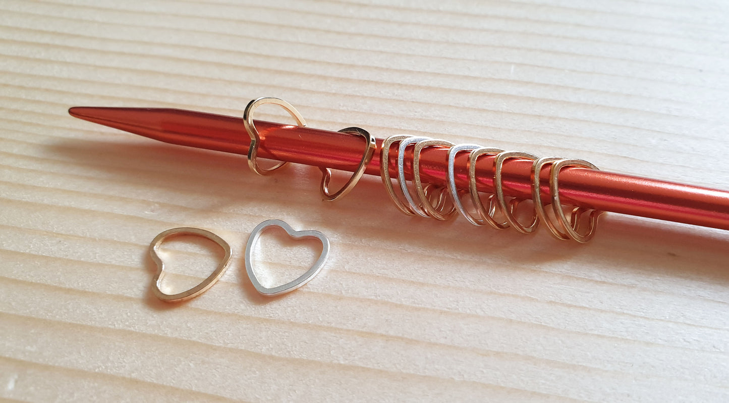 HEART STITCH MARKERS / 10*10mm / Small Heart Stitch Markers / Crochet Knitting Stitch Markers / Notions