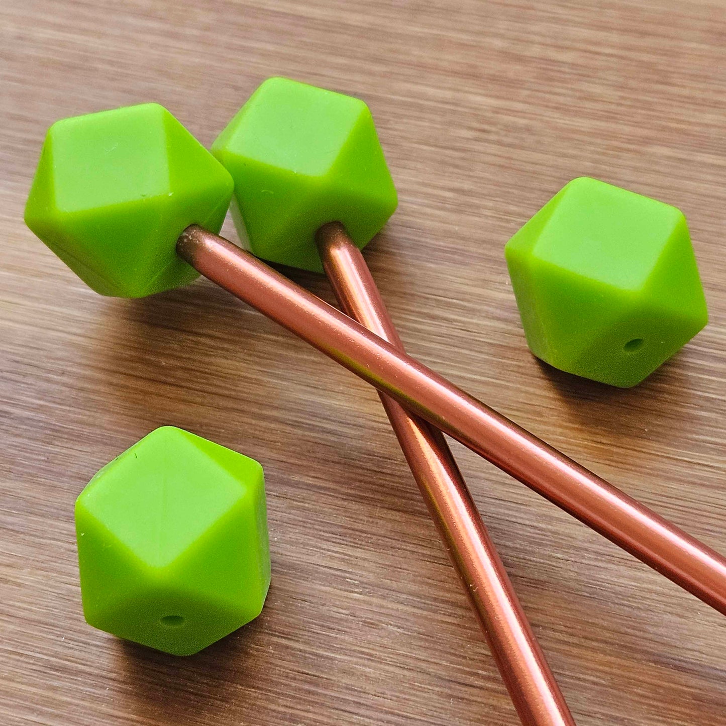 HEXAGONAL LIME Stitch Stoppers / 2 pcs / Knitting Needle Stoppers / Point Protection / Notions