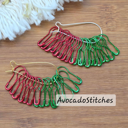 HOLIDAY CHEER Bulb Pins / 40 pcs / Removable Stitch Markers / Crochet Knitting Stitch Markers / Notions