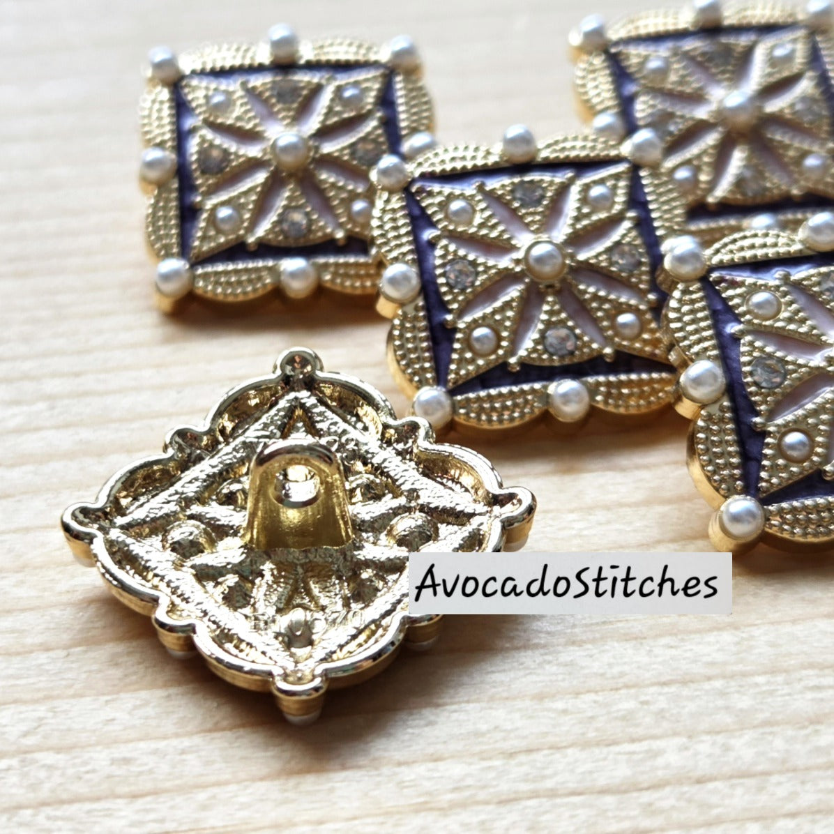 IMPEARILA MANDALA / 23mm - 2 buttons / Metal Shank with Imitation Pearls Buttons / Sewing Buttons