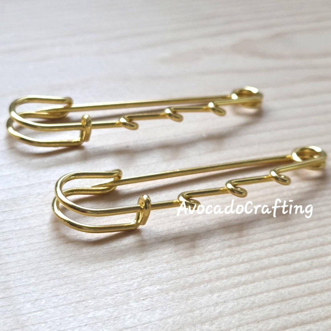 Stainless Steel (Golden) / Safety Pins / 5 pieces / 64*19mm / 3 loops / Kilt Pins