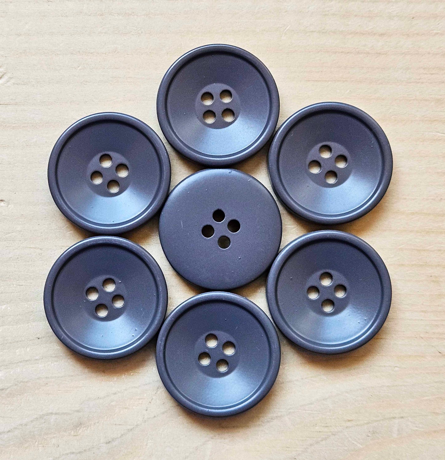 DARK GREY RESIN / 25mm 30mm - 4 buttons / Korean Style Resin Buttons / Sewing Buttons