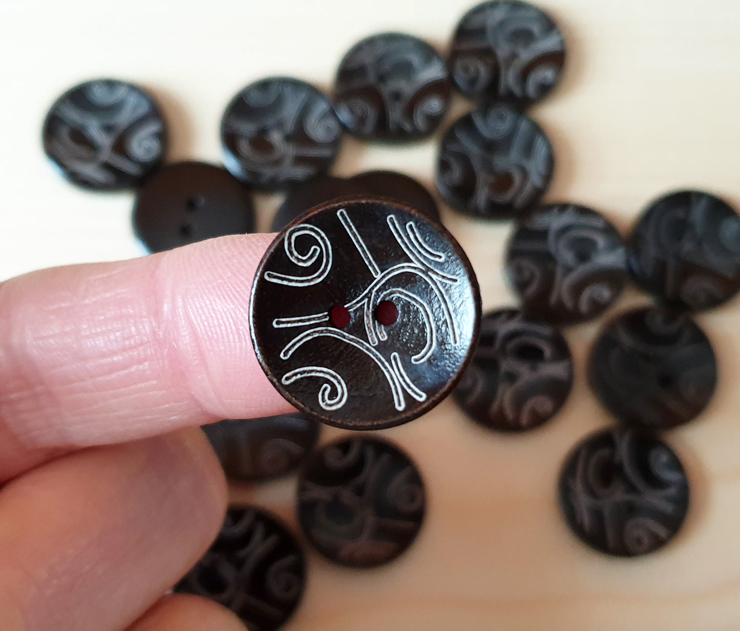 KORU / 20mm / Wooden Buttons / Sewing Buttons