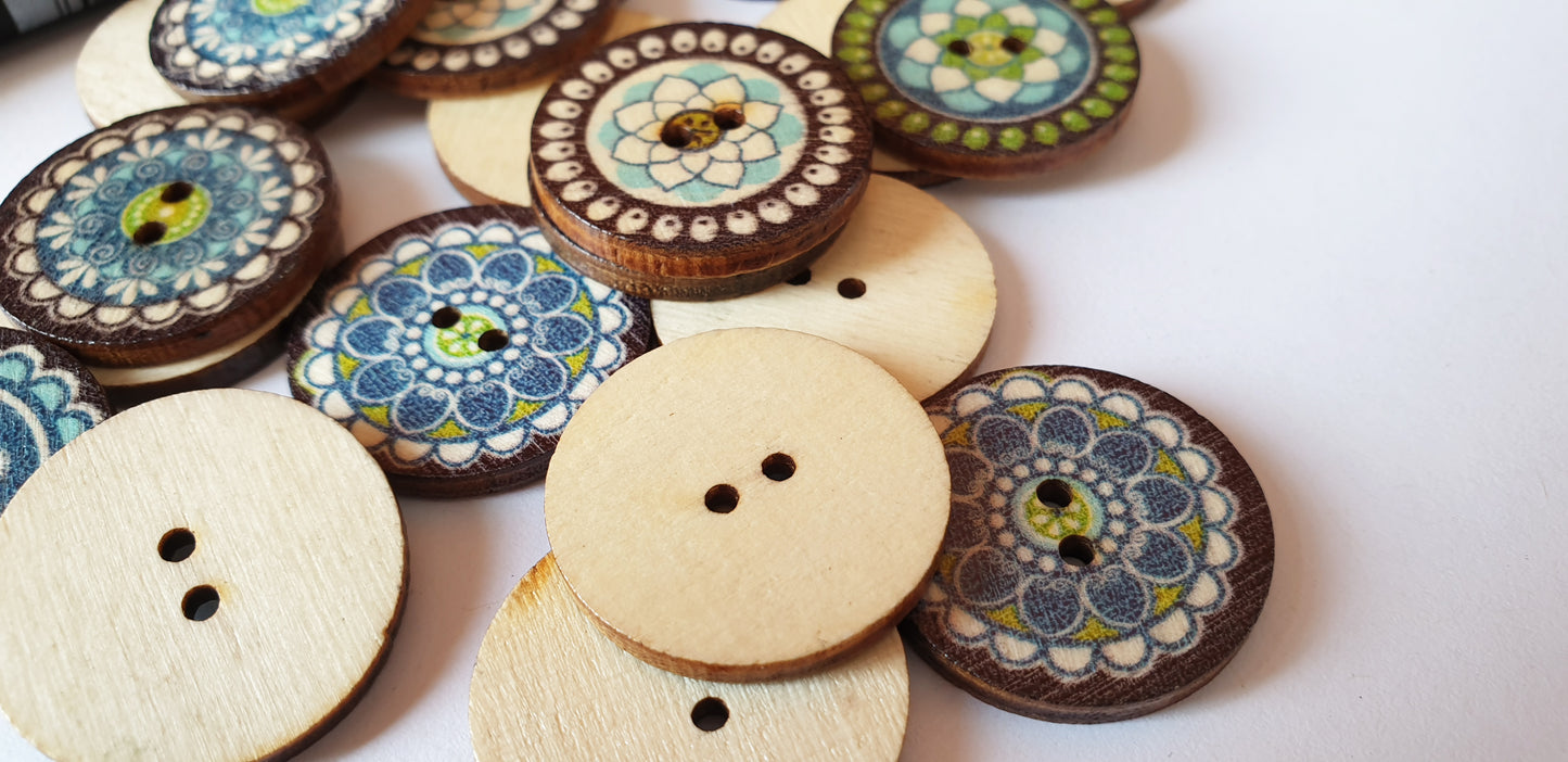 LOTUS / 15-25mm / Wooden Buttons / Sewing Buttons