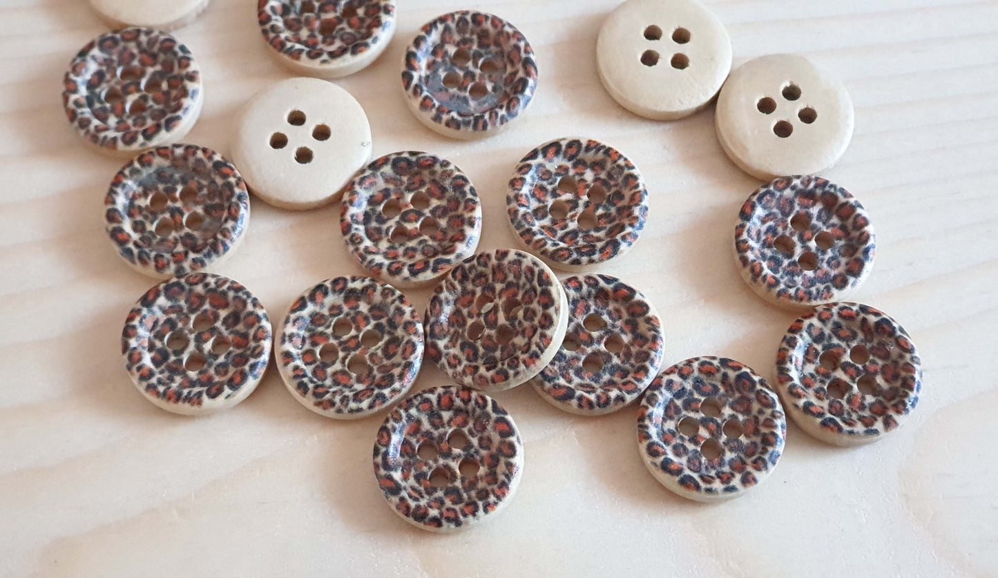 LEOPARD / 15mm - 8 buttons / Wooden Buttons / Sewing Buttons