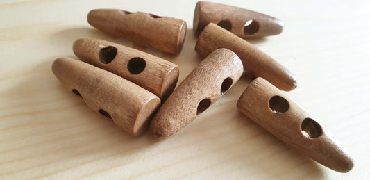 WOODEN TOGGLE Light Coffee Brown (Horn-shaped) / 35-53mm / Wooden Toggle Buttons / Sewing Buttons