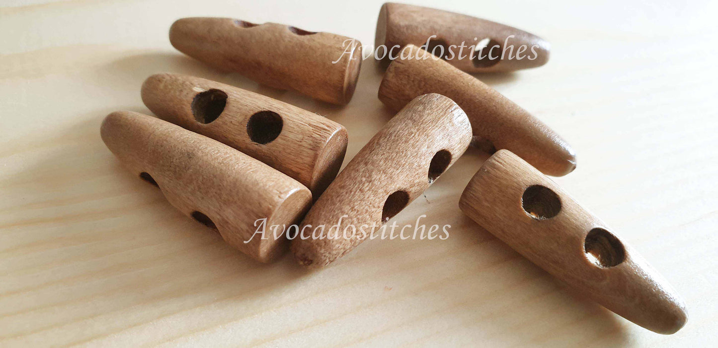 WOODEN TOGGLE Light Coffee Brown (Horn-shaped) / 35-53mm / Wooden Toggle Buttons / Sewing Buttons
