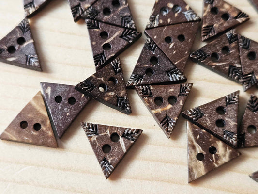 COCO MINI TRIANGLE / Coconut Buttons / 13*11mm (Set of 6)
