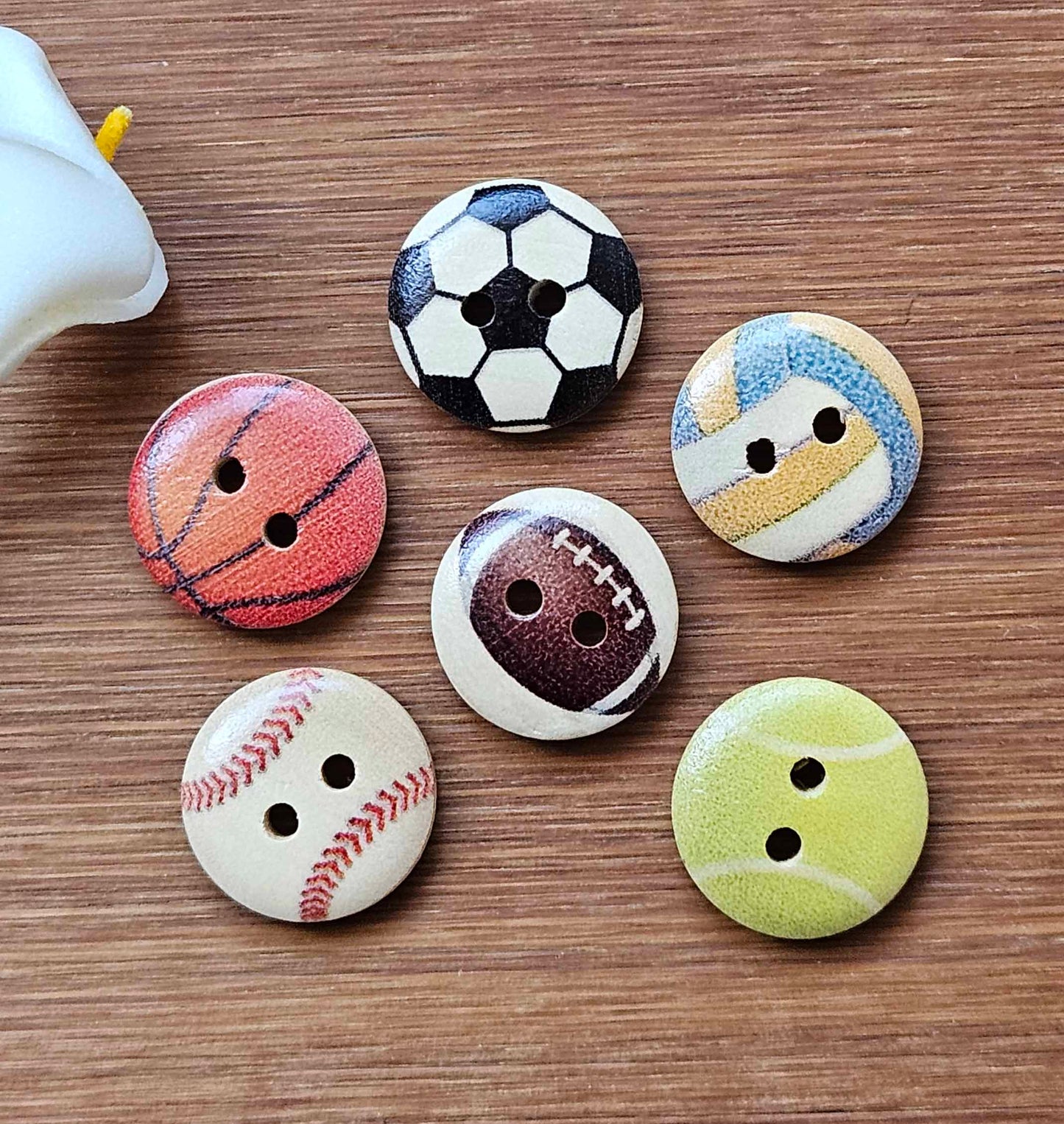 BALL GAMES / 15mm / Wooden Buttons / Sewing Buttons