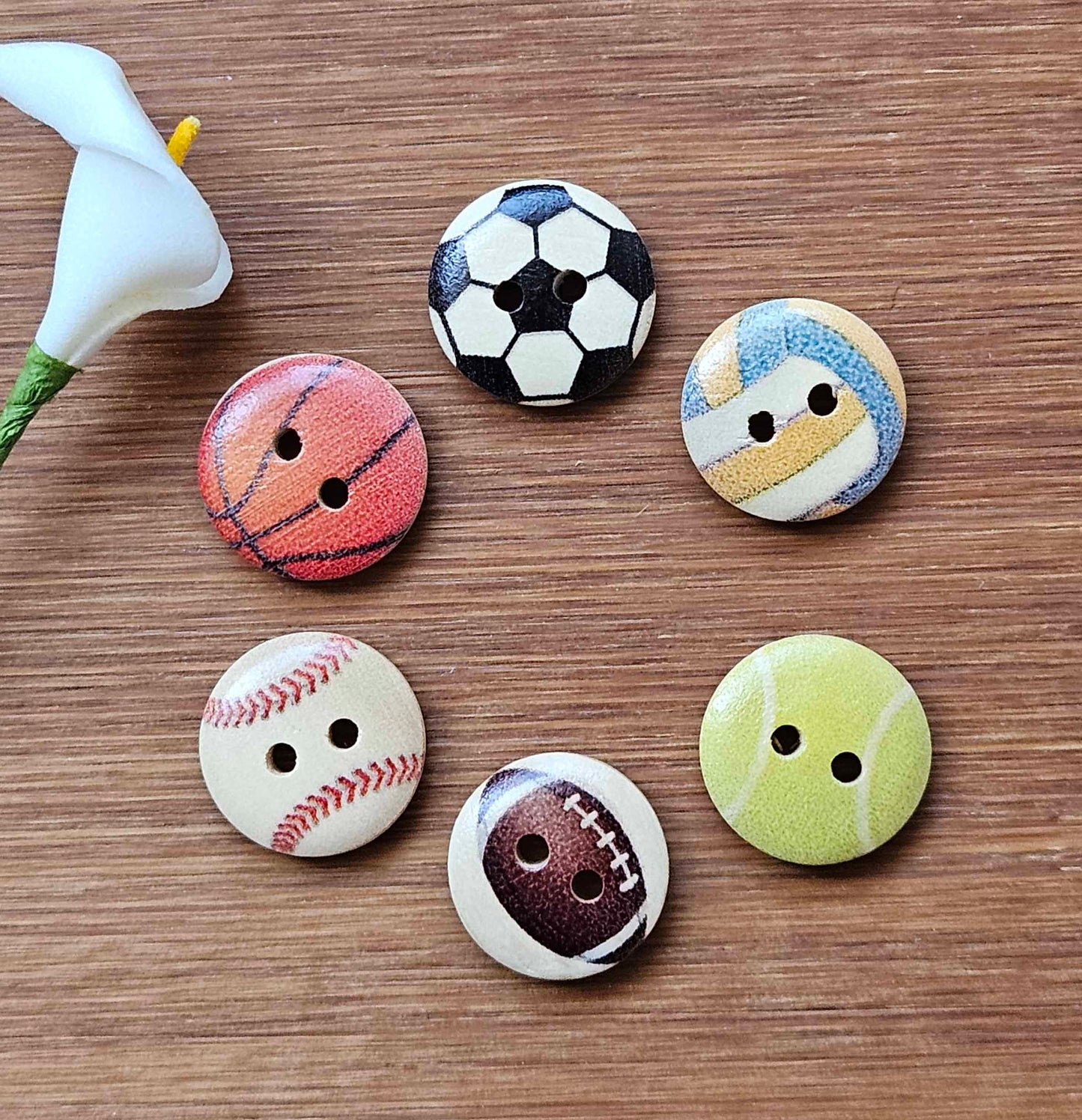 BALL GAMES / 15mm / Wooden Buttons / Sewing Buttons