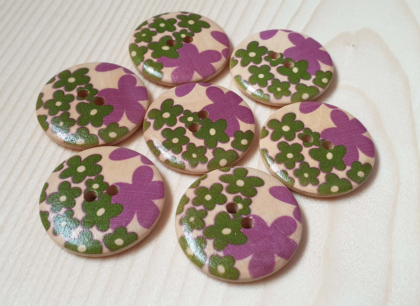 MOM & BABY FLOWERS (Purple) / 30mm -  6 buttons / Wooden Buttons / Sewing Buttons