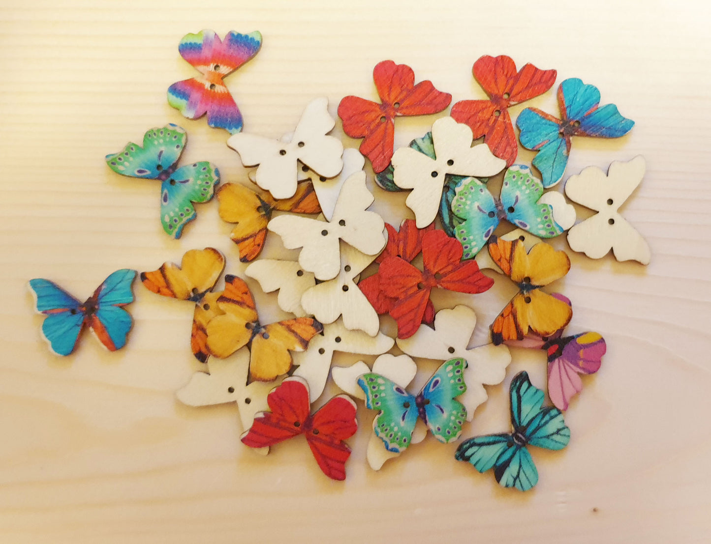 MONARCH BUTTERFLY / 30*20mm / Wooden Buttons / Sewing Buttons