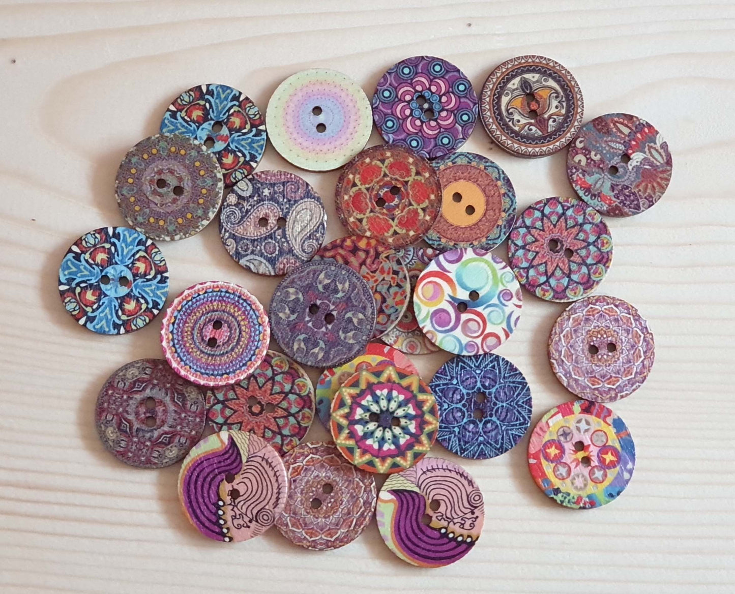 MANDALA ART / 20-25mm / Wooden Buttons / Sewing Buttons