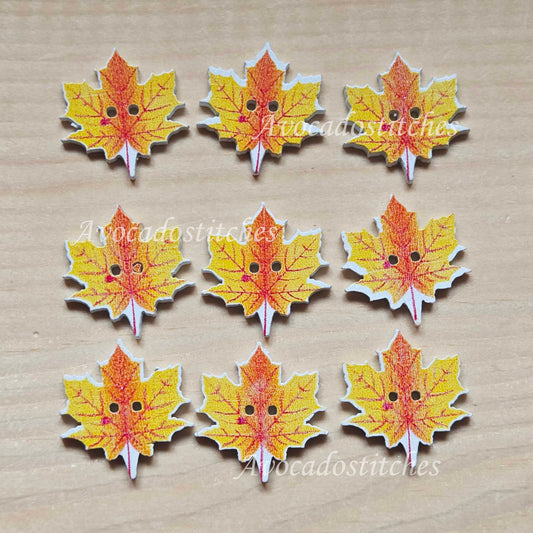 MAPLE LEAF / 25*25mm / 8 buttons / Wooden Buttons / Sewing Buttons