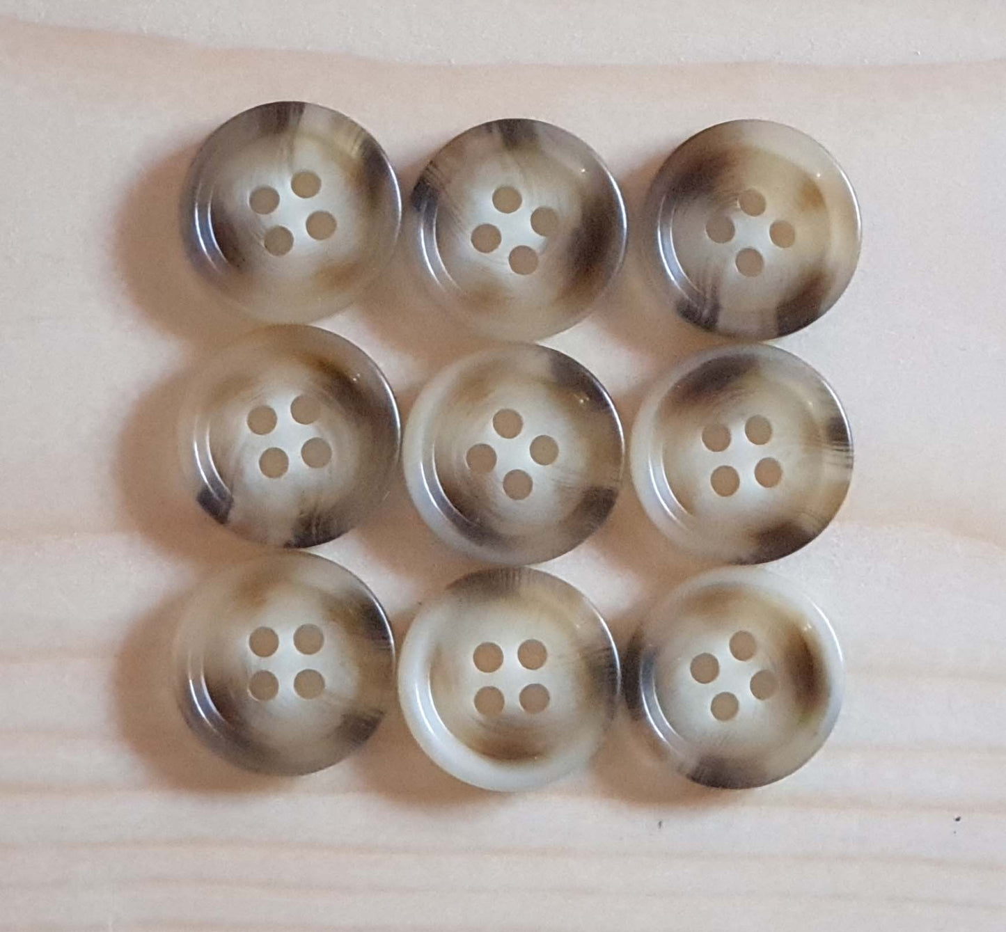 MARBLE CANYON / 15-18mm / Resin Buttons / Sewing Buttons