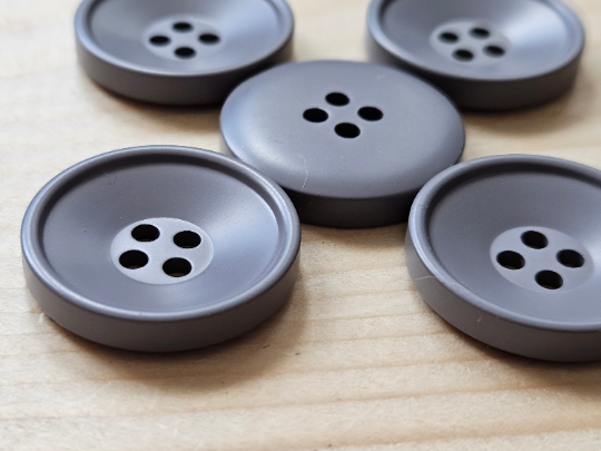 MEDIUM GREY RESIN / 25mm - 4 buttons / Korean Style Resin Buttons / Sewing Buttons