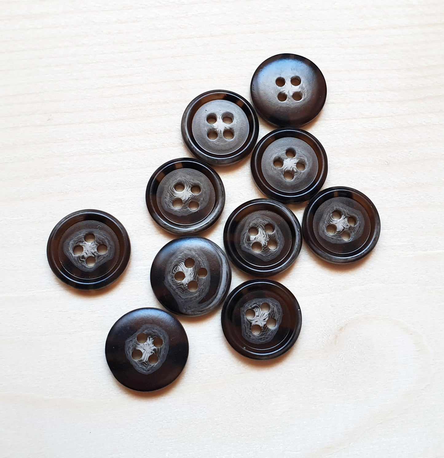 MOCHA / 15-28mm / Resin Buttons / Sewing Buttons