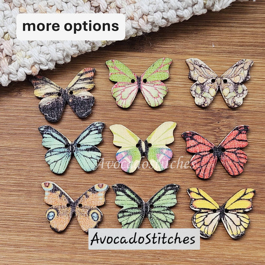 BUTTERFLY / 8 buttons / Wooden Buttons / Sewing Buttons