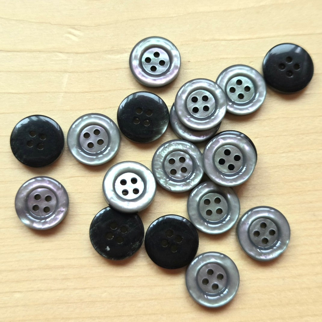 Moonlight Noir / Resin Buttons / 11mm (Set of 10)