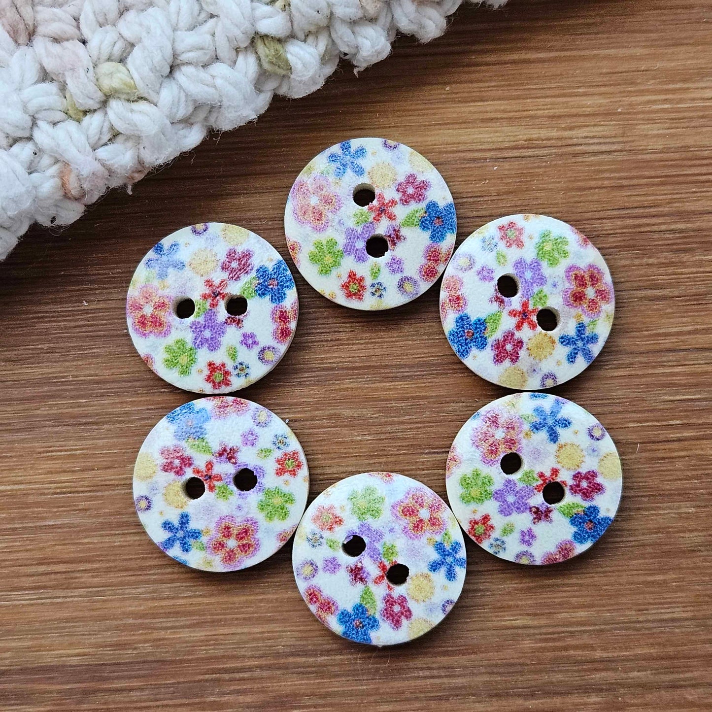 Clearance // BABY FLORALS / Wooden Buttons / 15mm (Set of 6)