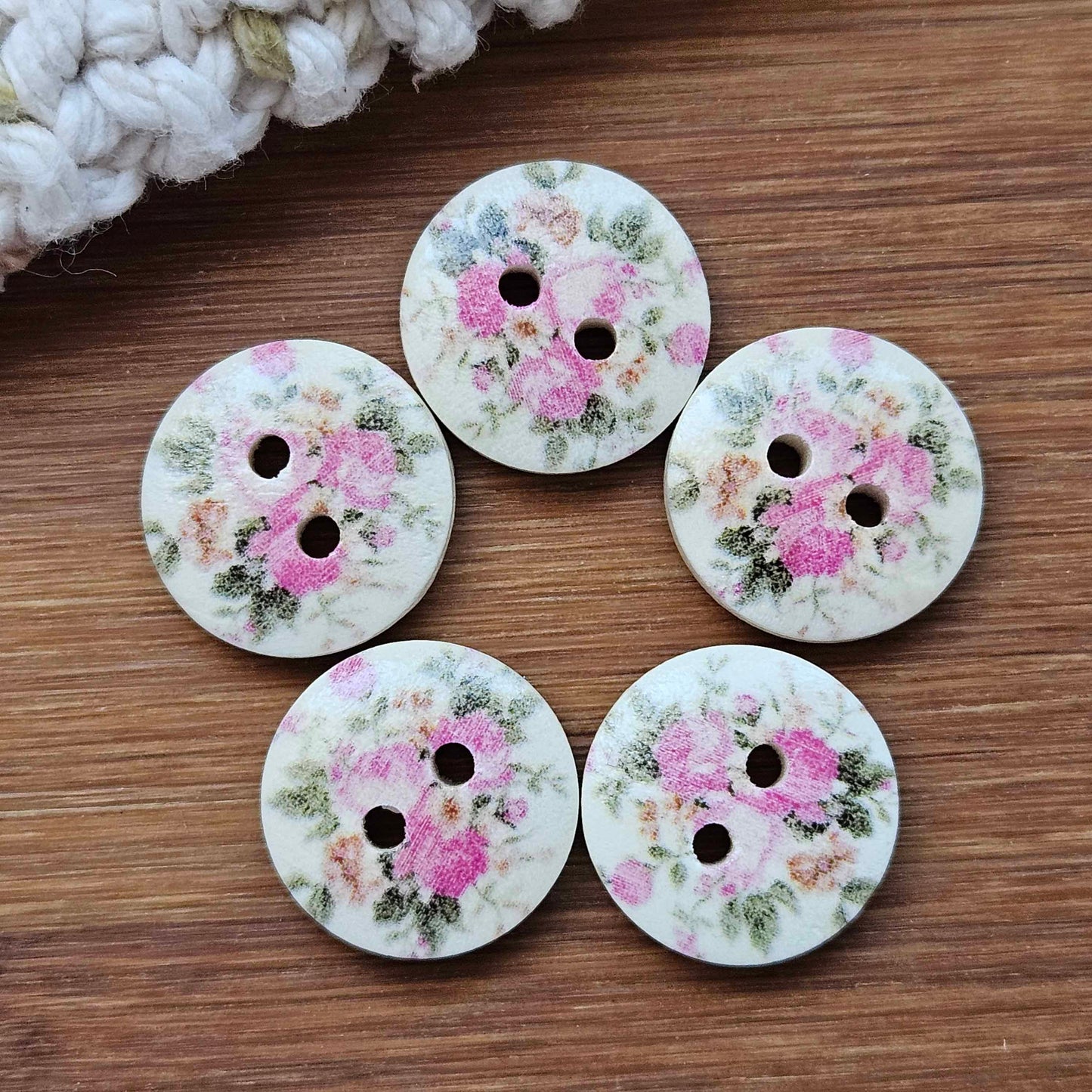 ROSES TRIPLETS / Wooden Buttons / 15mm (Set of 6)