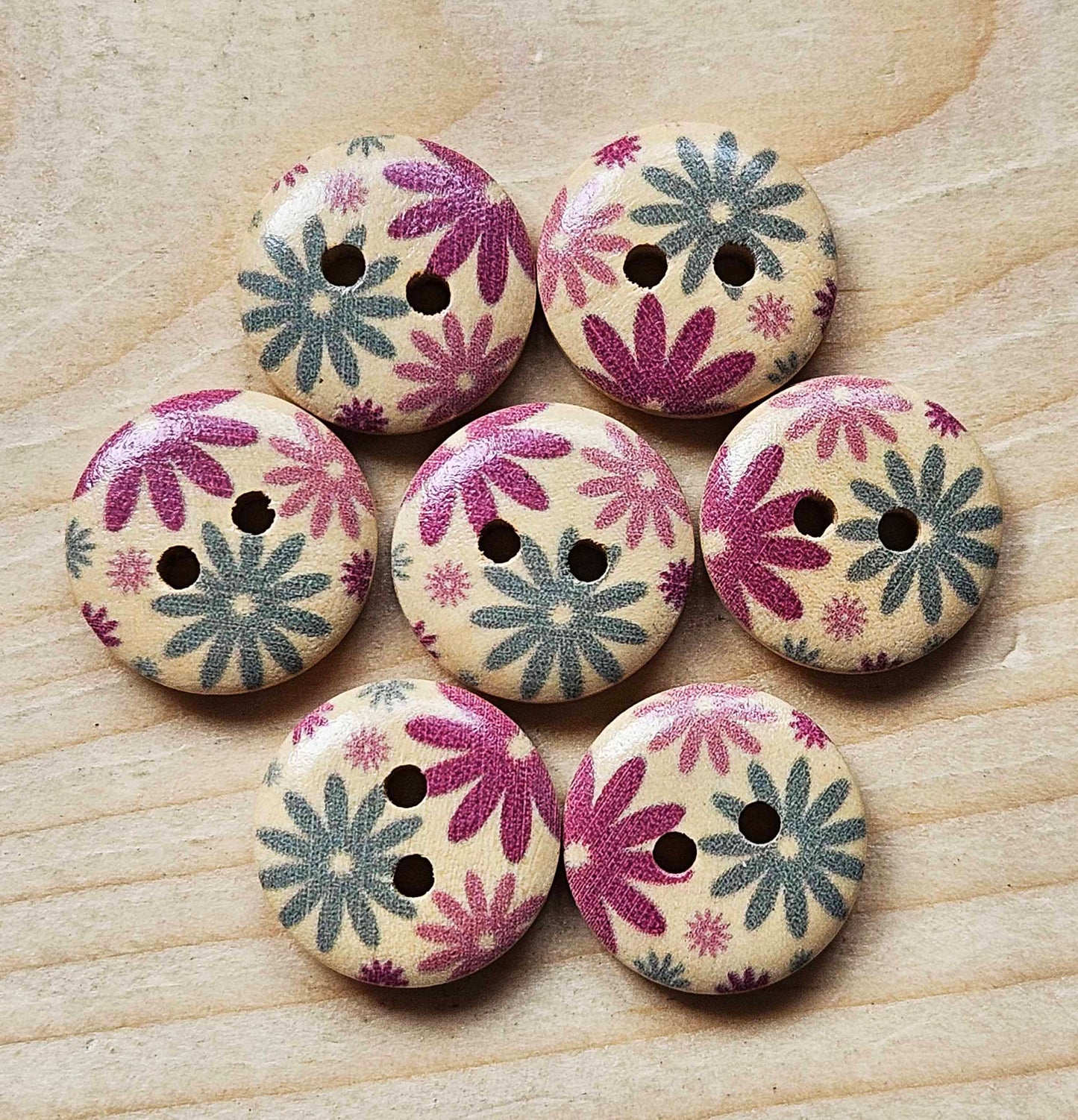 PASTEL MULIPETALS / Wooden Buttons / 15mm (Set of 6)