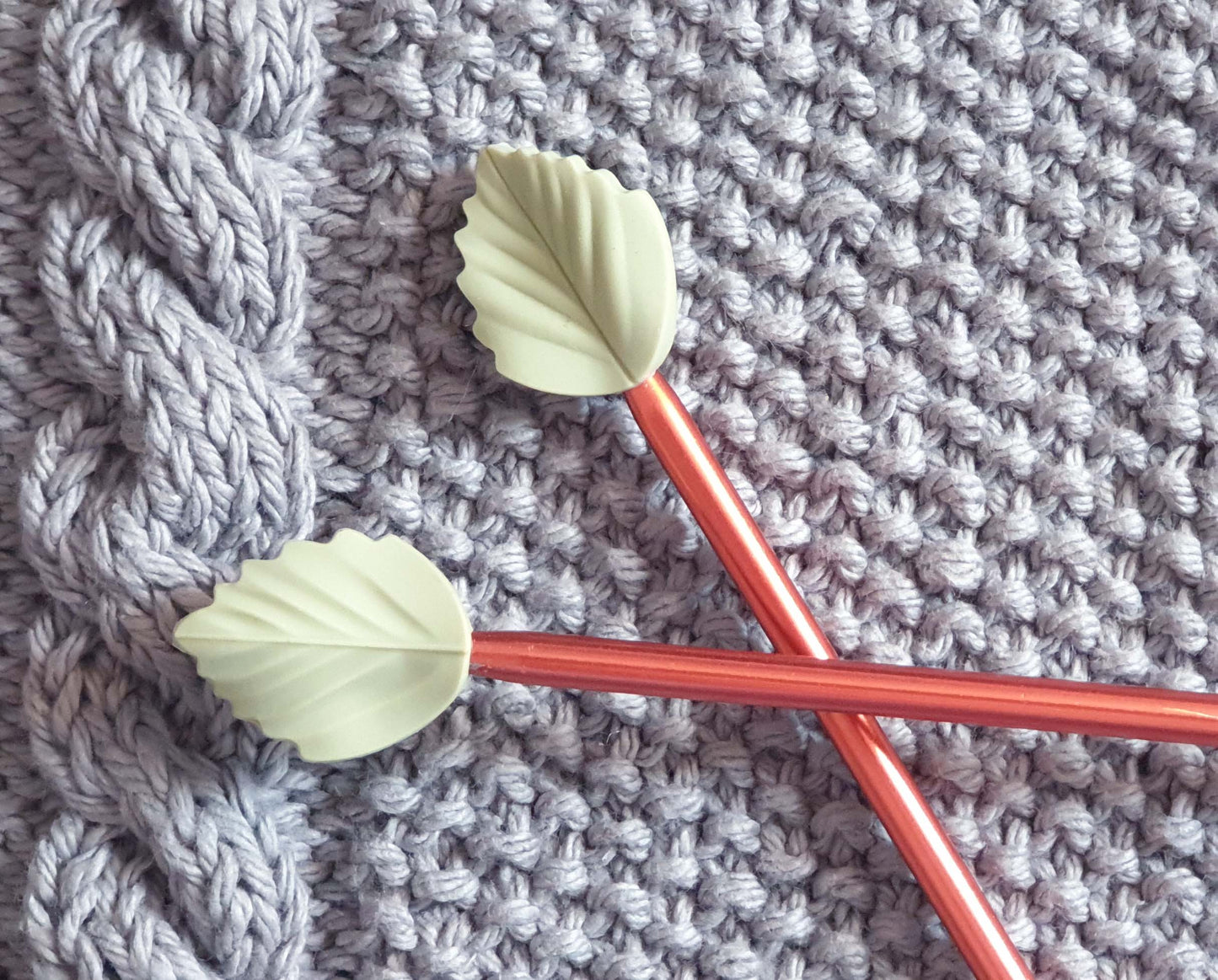 LEAF STITCH STOPPERS / Knitting Needle Stoppers / Point Protection / Notions