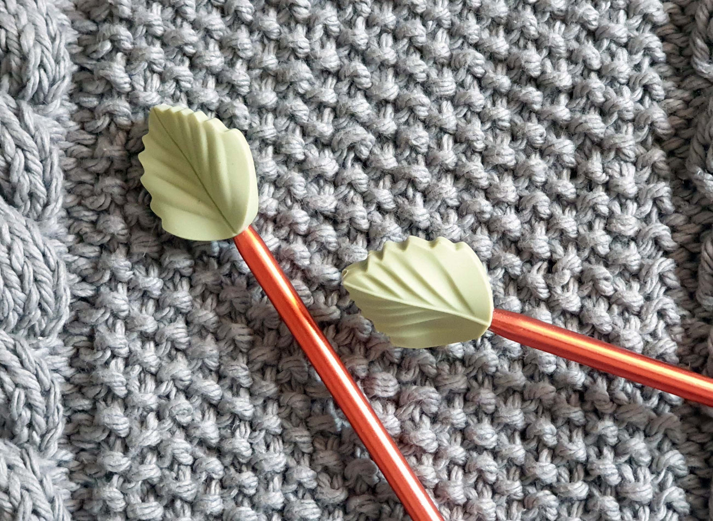 LEAF STITCH STOPPERS / Knitting Needle Stoppers / Point Protection / Notions