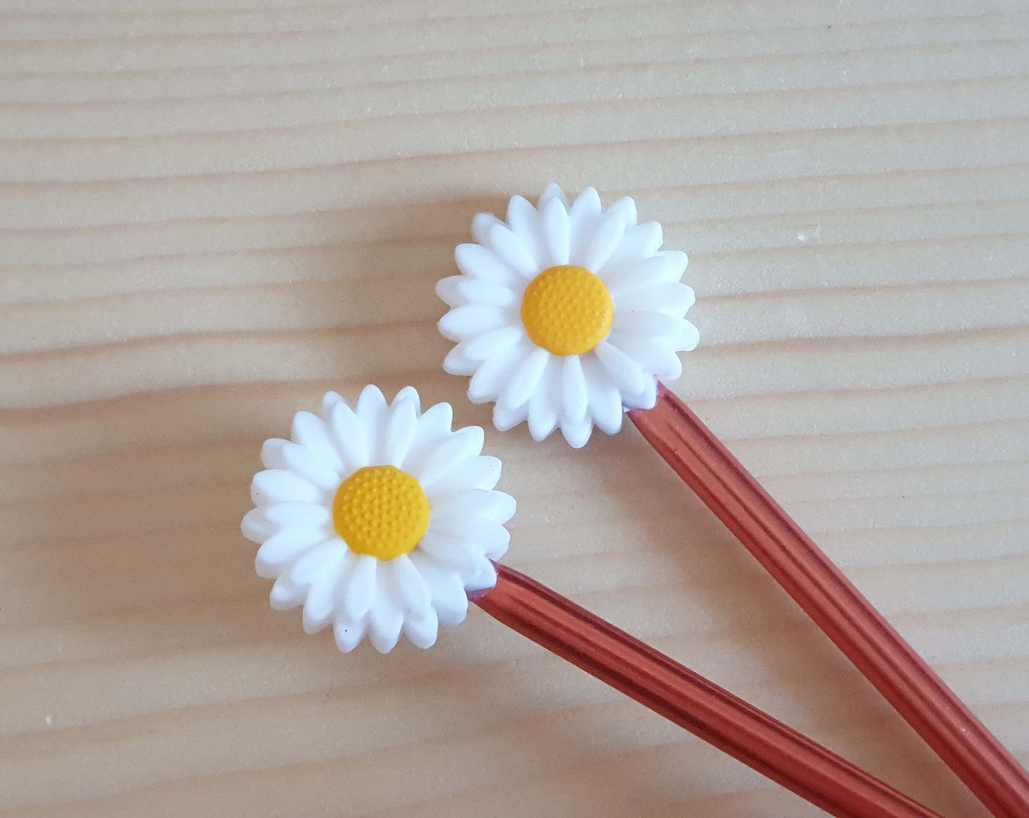 DAISY STITCH STOPPERS / Knitting Needle Stoppers / Point Protection / Notions